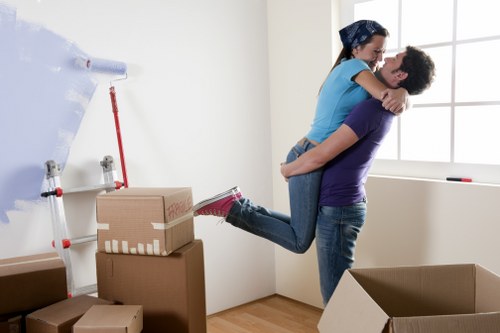 Secure packing for fragile items during removals in Southhornchurch